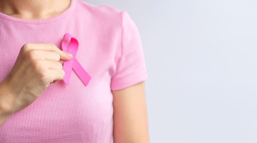 Cáncer de seno En este espacio te proporcionaremos datos actualizados sobre el tipo de cáncer más común en mujeres en todo el mundo. Aprende a identificar los mitos más frecuentes y descubre la verdad detrás de ellos.