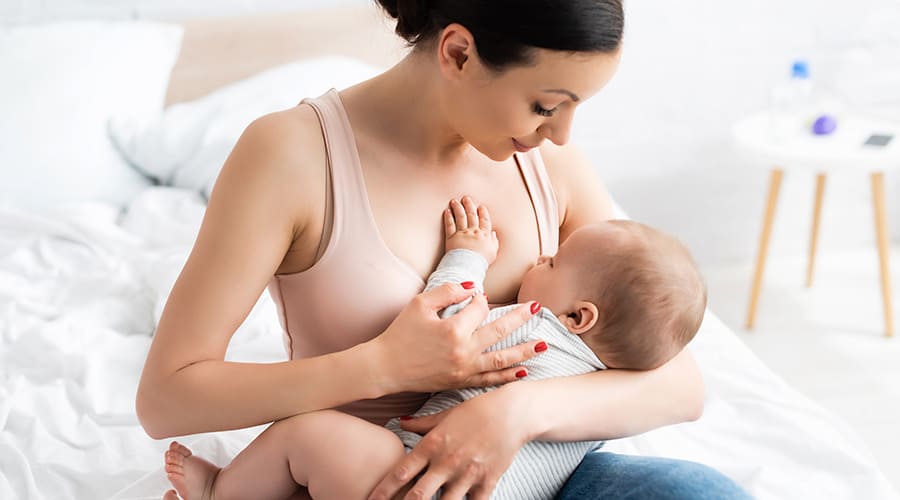 Lactancia materna Aquí explorarás los innumerables beneficios que esta práctica brinda tanto a la madre como al bebé. Aprenderás técnicas efectivas para asegurar una lactancia exitosa, así como estrategias para superar los desafíos comunes que puedan surgir en el camino.